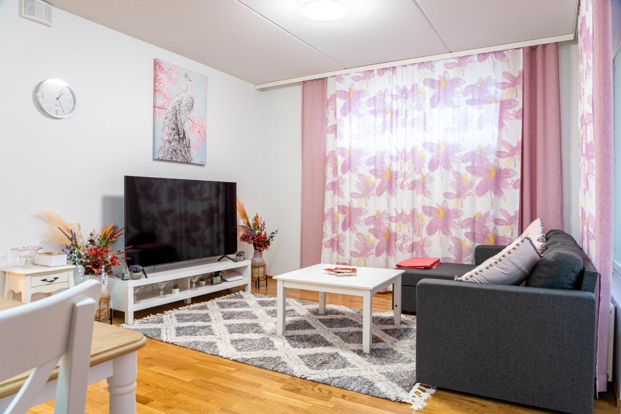 Apartamento Kaksio Helsingissae Hyvien Kulkuyhteyksien Varrella *