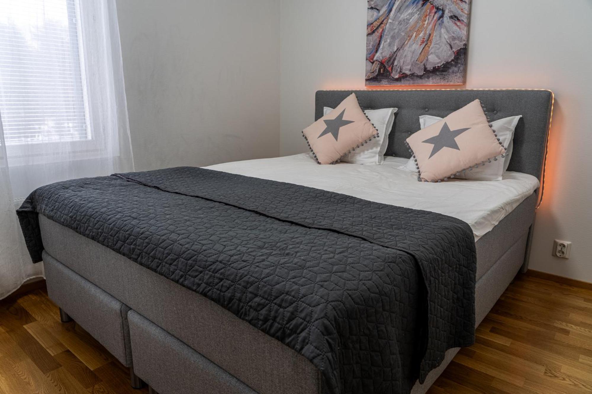 Apartamento Kaksio Helsingissae Hyvien Kulkuyhteyksien Varrella *